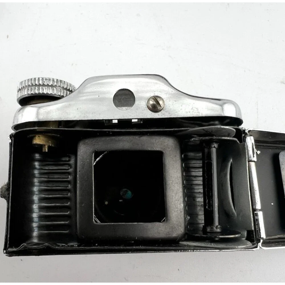 1950’s Hamco miniature camera w/case Multiple Rolls Film Japan Japanese Rare